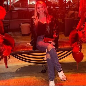 Meet your Posher, Jacqueline